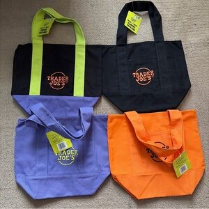 Trader Joe's Multi-Color Tote Bag Set of 4  Halloween NWT NEW limited edition
